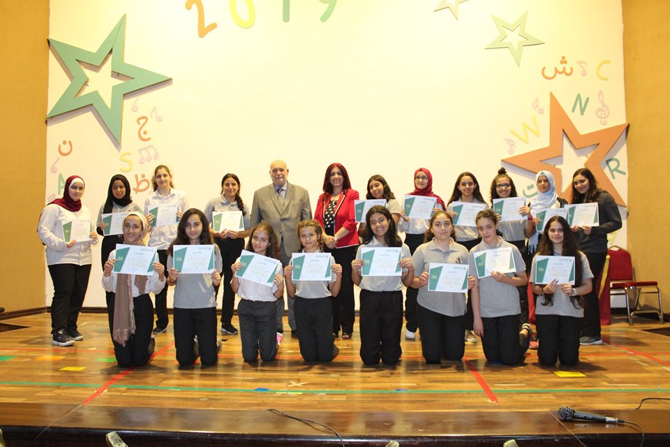Distinguished Students Grades 1-12 / National Section