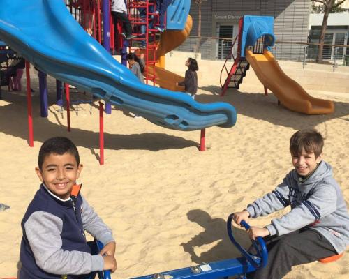 Haya Cultural Center, Grade 2