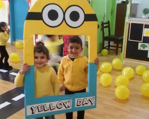 Yellow Day / Pre Kg